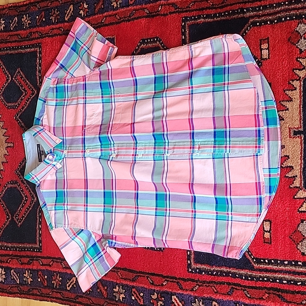 XL Tommy Hilfiger button down shirt